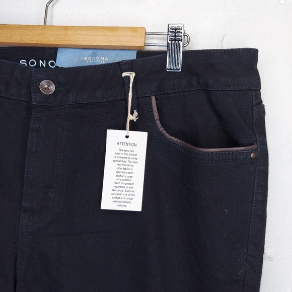 Sonoma Bootcut Jeans 16 Midrise Faux Leather Embroidered Pocket Demi Bootcut - Picture 4 of 6